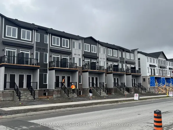 253 Lamarche Ave, Ottawa, ON