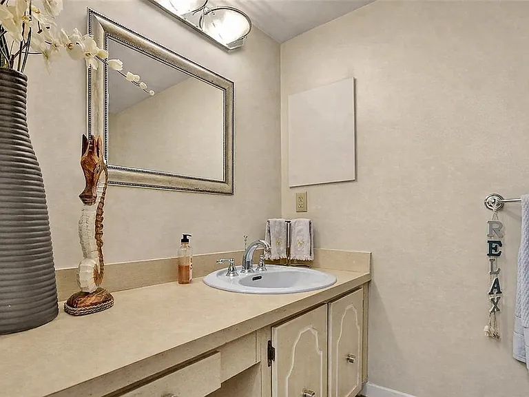 6060 S Falls Circle Dr #313 — Photo 15