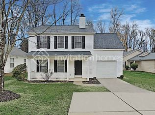 12122 Stewarts Crossing Dr, Charlotte, NC 28215