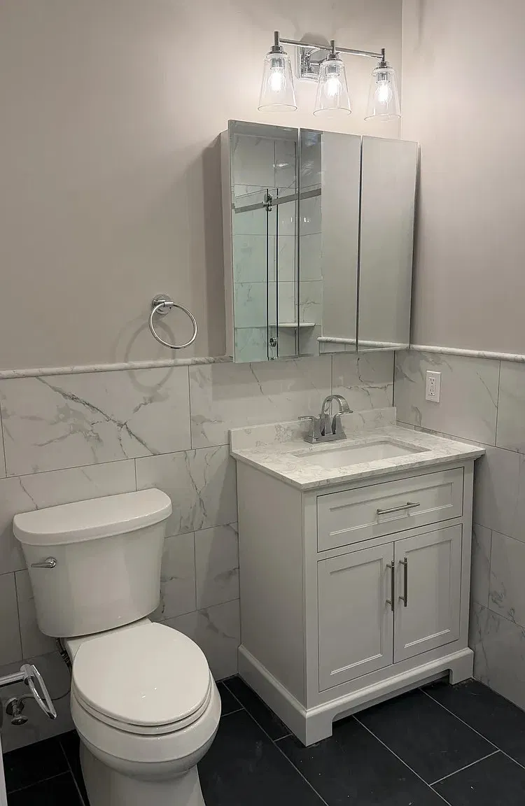 587 River St — Photo 3
