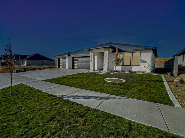 2839 Savanna Ave, Richland, WA 99352