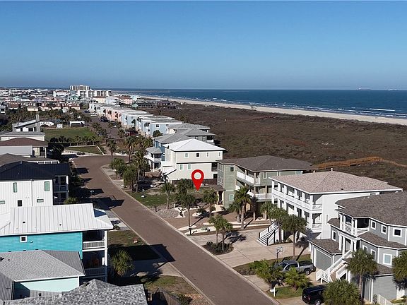 3rd image of 854 Ocean Side