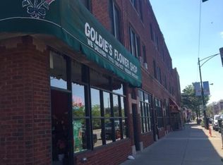 901 W Irving Park Rd #3, Chicago, IL 60613