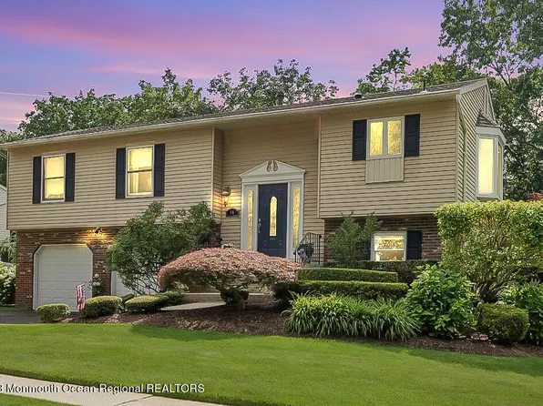 16 Timberline Drive, Howell, NJ 07731