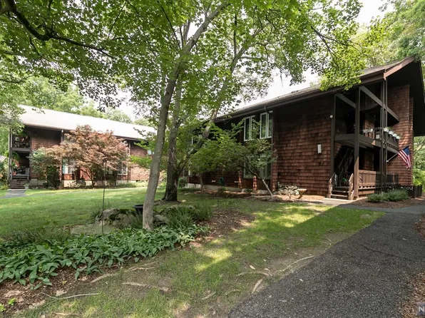 37 Osprey, Hackettstown, NJ 07840