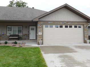 727 3rd St, Columbus, NE 68601