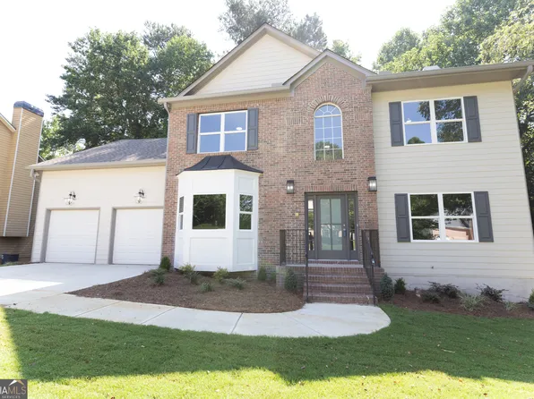 645 Legend Ct SW, Atlanta, GA 30331