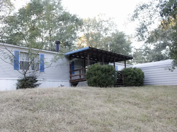 513 Newsome St, Gilmer, TX 75644