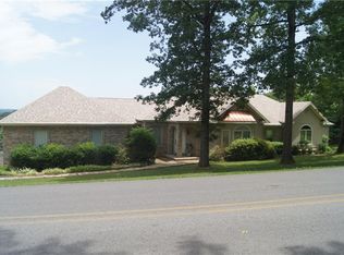 8088 Beaver Shores Dr, Rogers, AR 72756