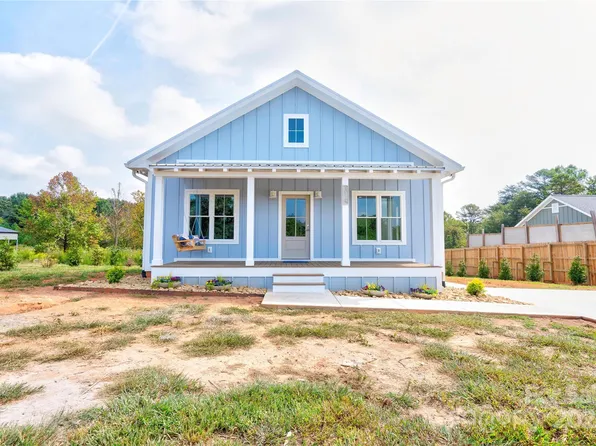 314 Right Prong Rd, Ellenboro, NC 28040