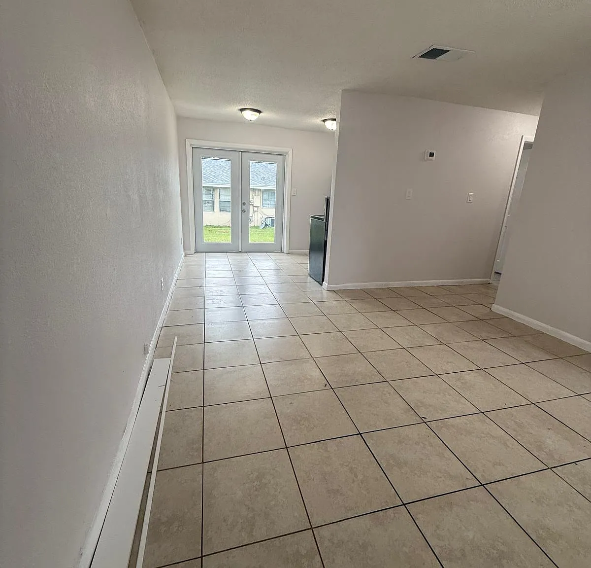 2 bed, 700 sqft, $1,600 — Photo 4