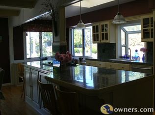 1318 Orchard Dr, Santa Cruz, CA 95060