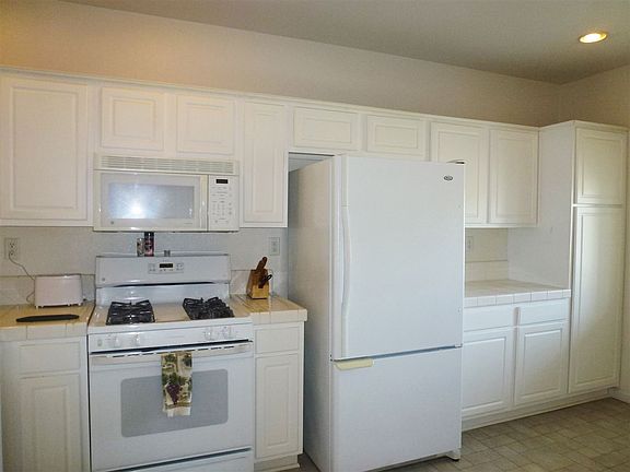 5th image of 1361 Westminster Pl