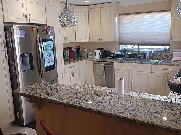5th image of 206 Gale Place
