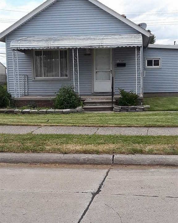 1st image of 19209 Eastland St