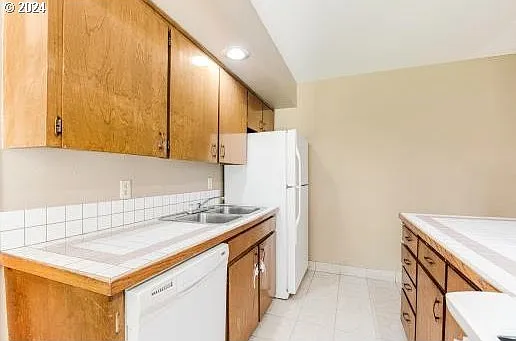 6604 Oklahoma Dr — Photo 29