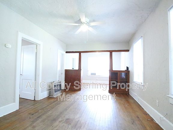 4th image of 707 NW 2nd Ave #102