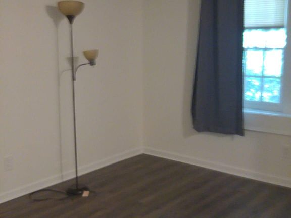 4th image of 3095 Colonial Way APT L