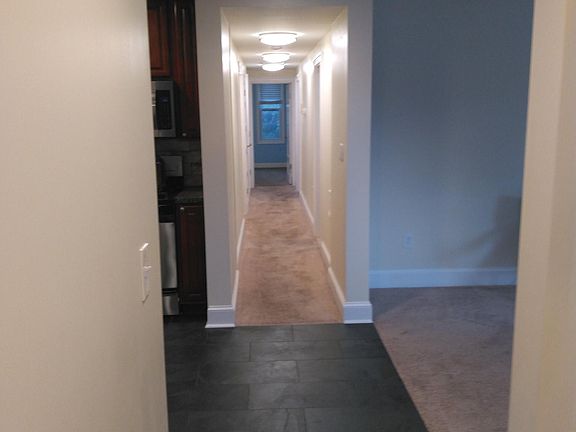 4th image of 17 N Beaumont Ave #2