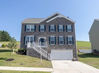 79 Kingston Dr, Bridgeport, WV 26330