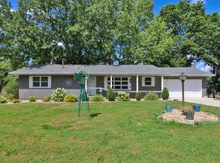 1711 S 11th Ave, Ozark, MO 65721