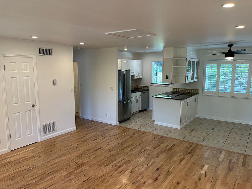 1st image of 721 Menlo Ave APT G