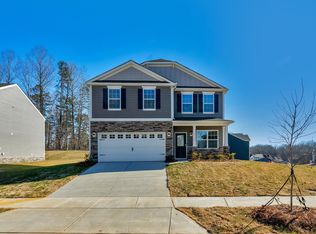 3727 Stanley Creek Dr, Mount Holly, NC 28120
