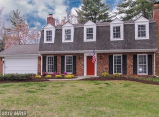 4831 Flower Valley Dr, Rockville, MD 20853