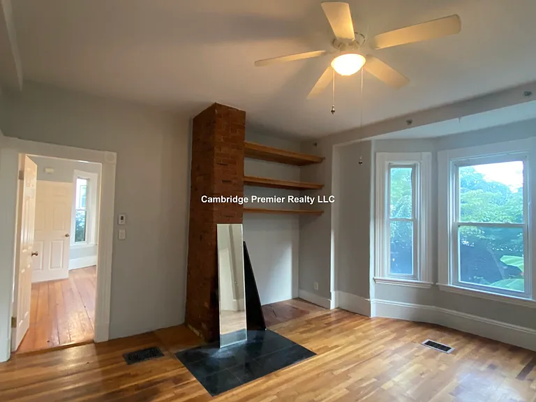 46 Pinckney St — Photo 4