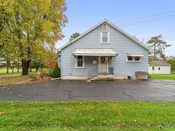 2nd image of 5 Barton Ave