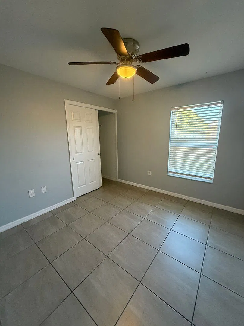 3 bed, 2.0 bath, 1255 sqft, $1,595 — Photo 4