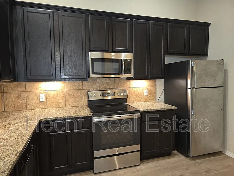 217 Kaspar Way #1 — Photo 9