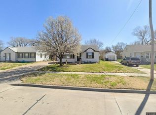 932 N Pinecrest St, Wichita, KS 67208