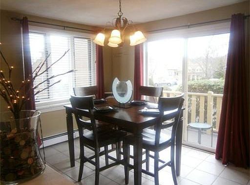 4th image of 30 Casablanca Ct