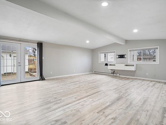 3rd image of 14066 State Road 38 E