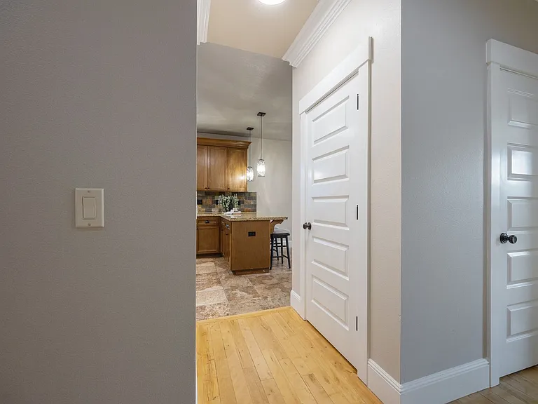 216 NE Tillamook St #A — Photo 5
