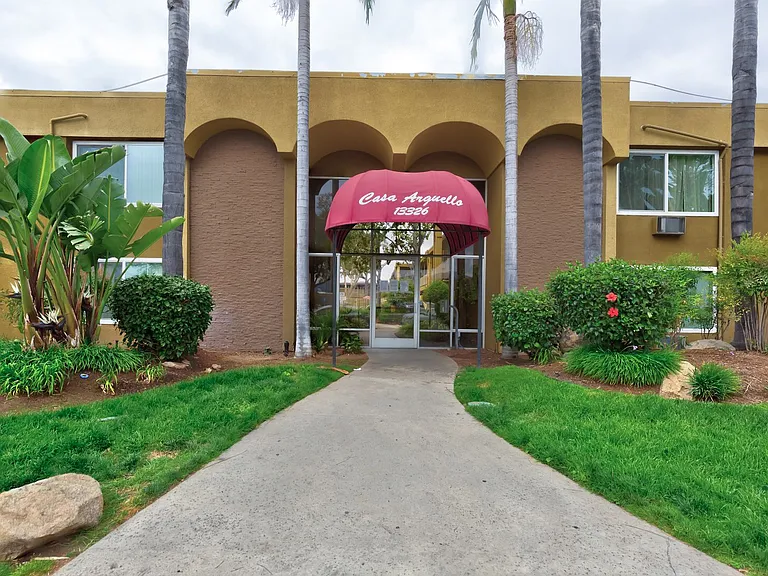Casa Arguello — Photo 13