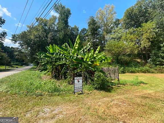 2nd image of 610 Whitehall Rd