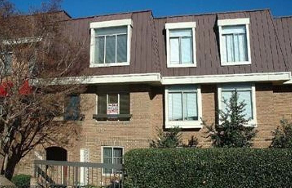 1st image of 616 15th St S APT B