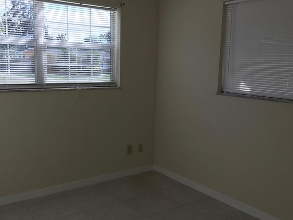 2nd image of 101 S Naranja Ave