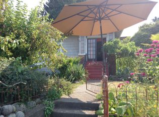 7010 46th Ave SW, Seattle, WA 98136