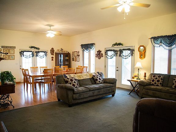 3rd image of 8099 SE 30th St