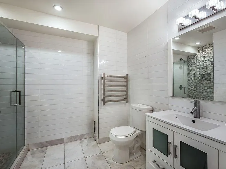 1534 Pine St #1 — Photo 13