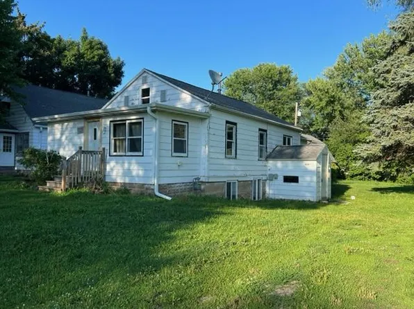 129 Red Wing Ave N, Red Wing, MN 55066