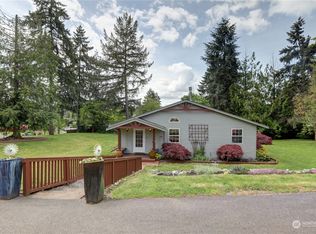 611 169th St S, Spanaway, WA