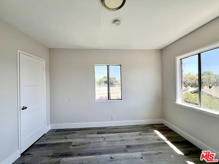 254 E Lanzit Ave #1 — Photo 24