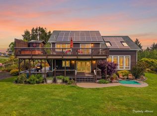 2220 Hewitt Rd, McKinleyville, CA 95519