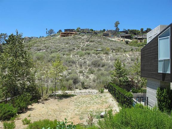 2nd image of 960 Bluebird Canyon Dr