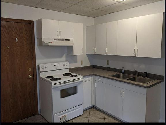 5th image of 256 E Sarnia St APT 2