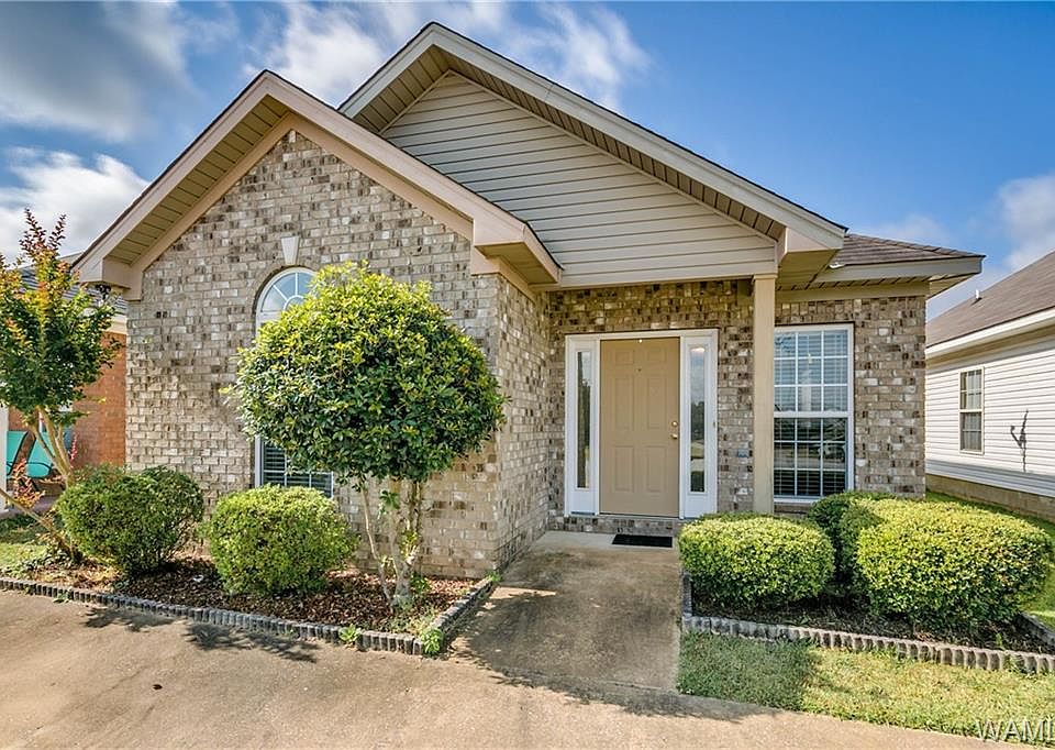 1st image of 9769 Moonlight Dr